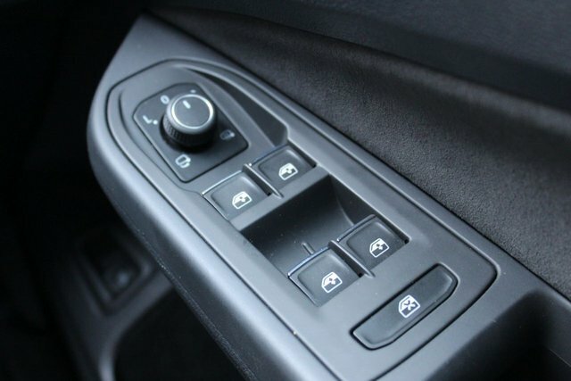 Volkswagen e-Golf 1.4 Tsi 13Kwh Style Hatchback Plug-in H White #44