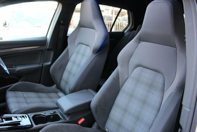 Volkswagen e-Golf 1.4 Tsi 13Kwh Style Hatchback Plug-in H White #23