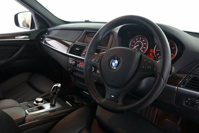 BMW X5 White #13
