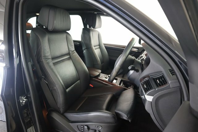 BMW X5 White #14