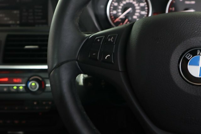 BMW X5 White #25