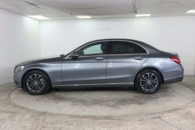 Mercedes-Benz C Class 2.1 C250d Amg Line Premium Plus Coupe White #8