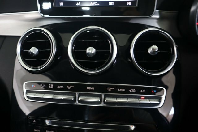 Mercedes-Benz C Class 2.1 C250d Amg Line Premium Plus Coupe White #28