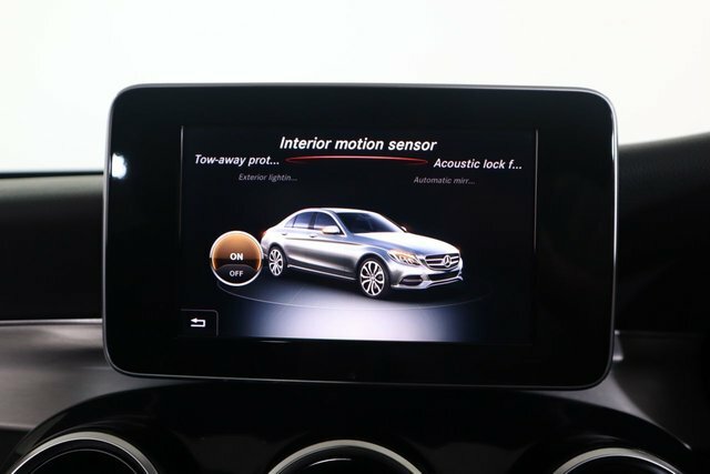 Mercedes-Benz C Class 2.1 C250d Amg Line Premium Plus Coupe White #42