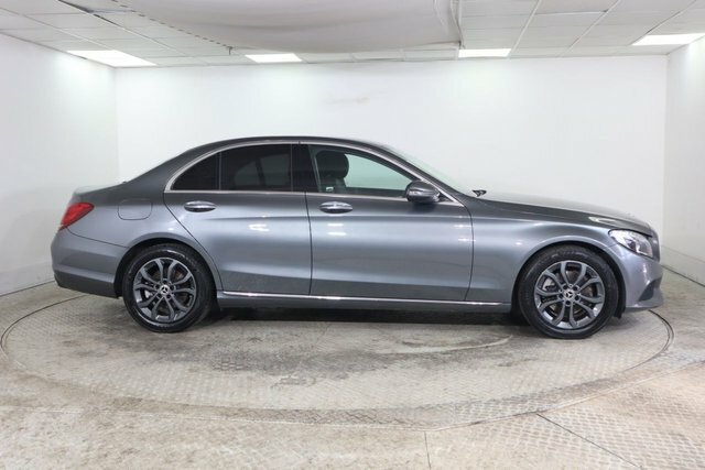 Mercedes-Benz C Class 2.1 C250d Amg Line Premium Plus Coupe White #7