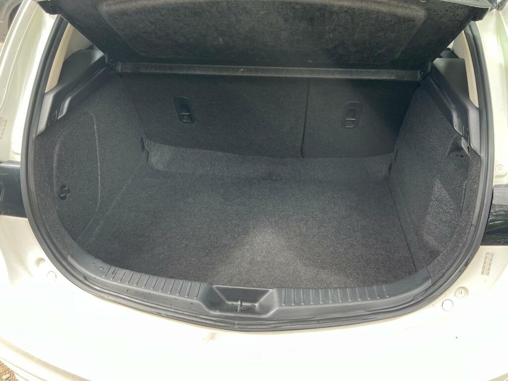 Mazda 3 1.6 Sport Hatchback Euro 5 105 Grey #18