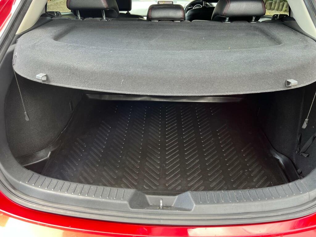 Mazda 3 2.0 Skyactiv-g Sport Black Euro 6 Ss Red #20