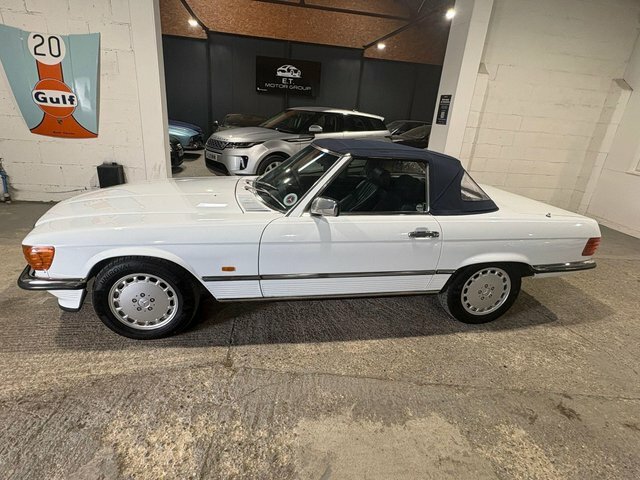 Mercedes-Benz SL Class 300 Sl 3.0 R107 Red #10