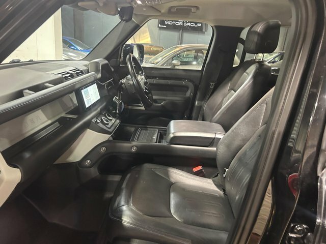 Land Rover Defender 110 2.0 D240 Se 110 7 Seat Green #14