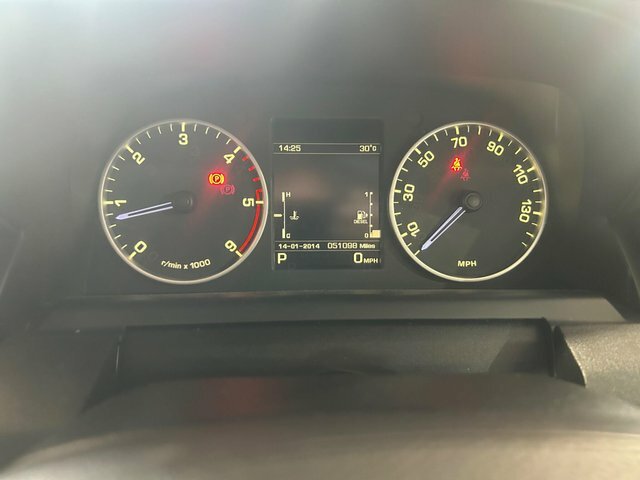 Land Rover Discovery 4 2016 3.0 Sd V6 Landmark 4Wd Euro 6 Ss White #24