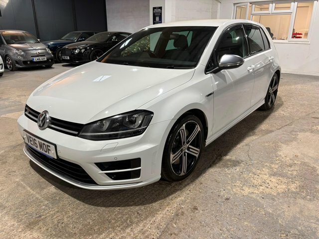 Volkswagen Golf 2.0 Tsi Bluemotion Tech R 4Motion Euro 6 S S VE16MOF White #3