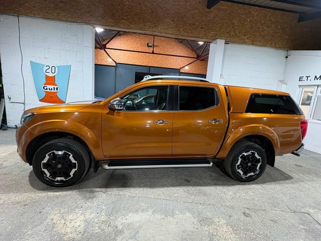 Nissan Navara 2.3 Dci Tekna 4Wd Euro 6 Yellow #4