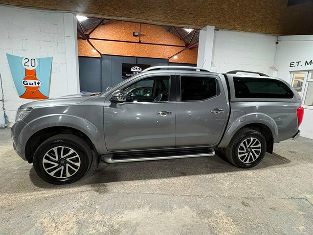 Nissan Navara 2.3 Dci Tekna 4Wd Euro 6 Grey #4