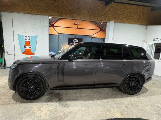 Land Rover Range Rover 4.4L Autobiography 5dr Black #7