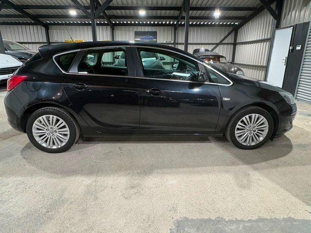 Vauxhall Astra 1.4 16V Excite Euro 5 Black #5