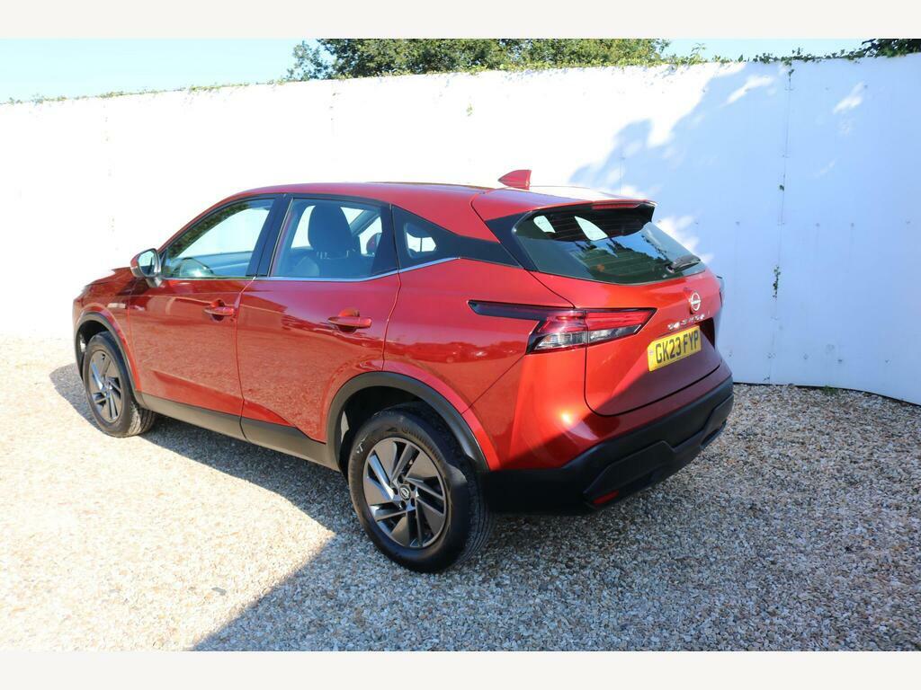 Nissan Qashqai 1.3 Dig-t Mhev Acenta Premium Euro 6 S S GK23FYP Red #6