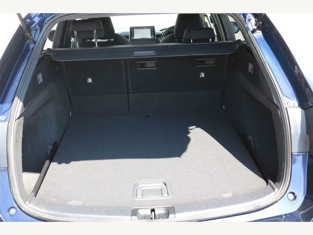 Suzuki Swace 1.8 Hybrid Sz-t Cvt Estate White #11