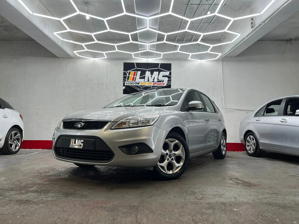 Ford Focus Zetec 3-Door Blue #4