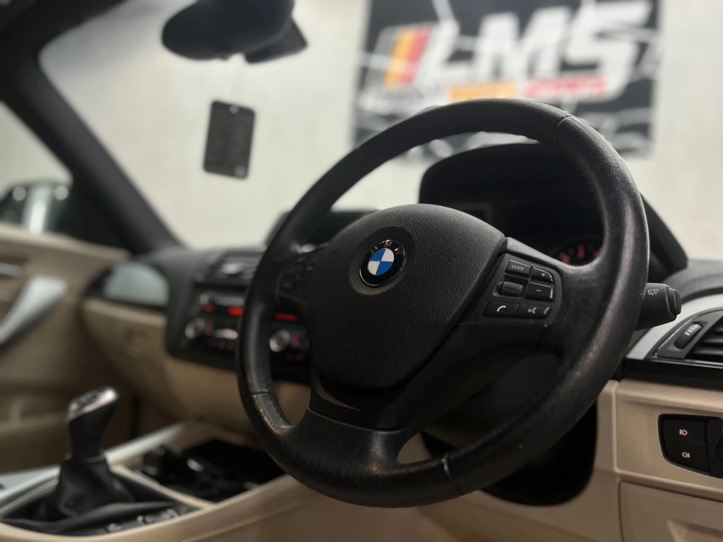 BMW 1 Series 1.6 116D Ed Efficientdynamics Euro 5 Ss Red #57