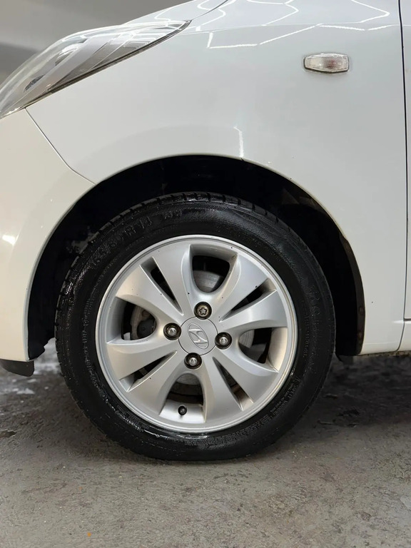 Hyundai I10 1.2L Active Silver #73
