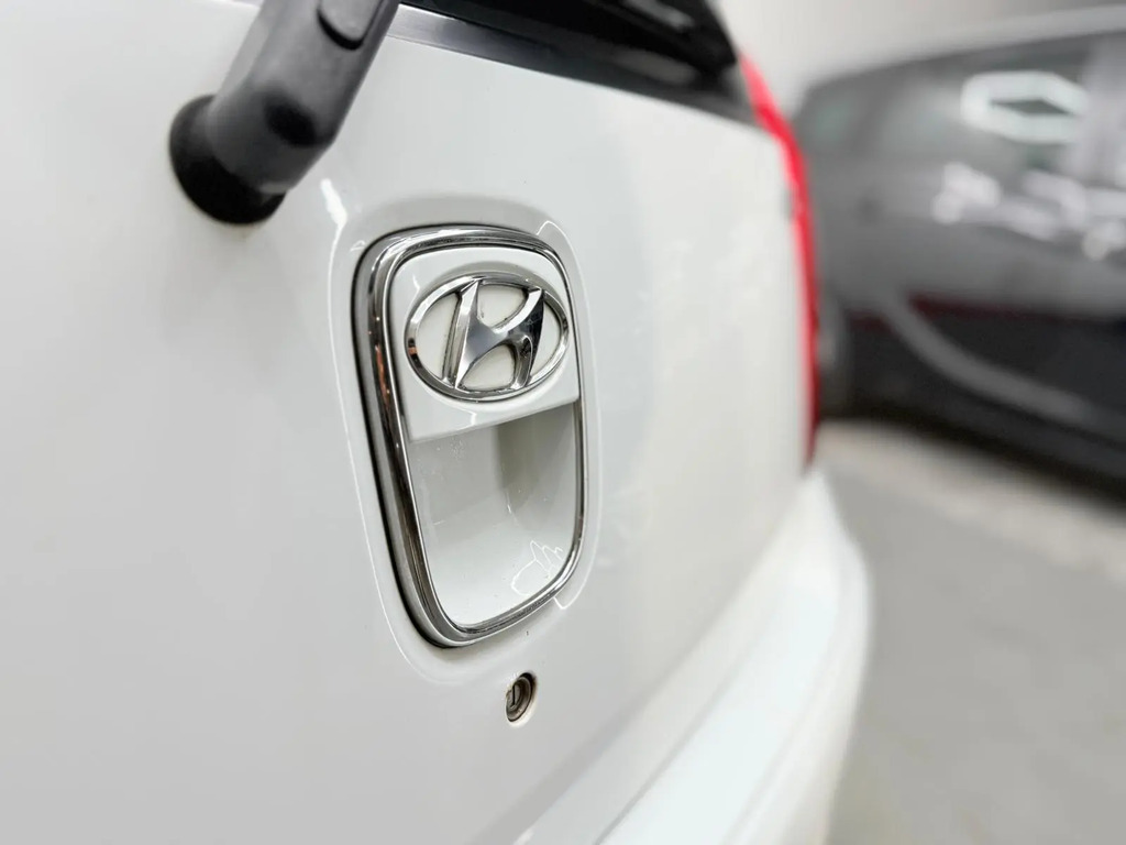 Hyundai I10 1.2L Active Silver #66