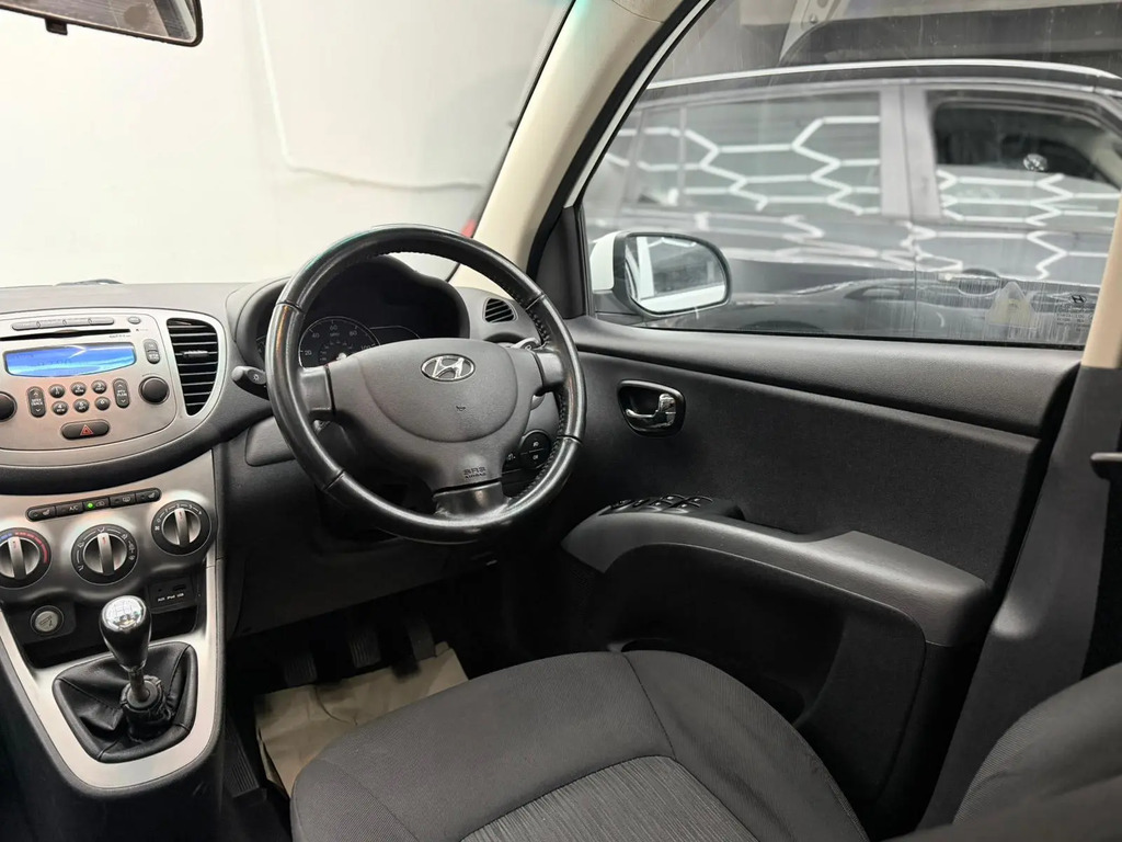 Hyundai I10 1.2L Active Silver #30