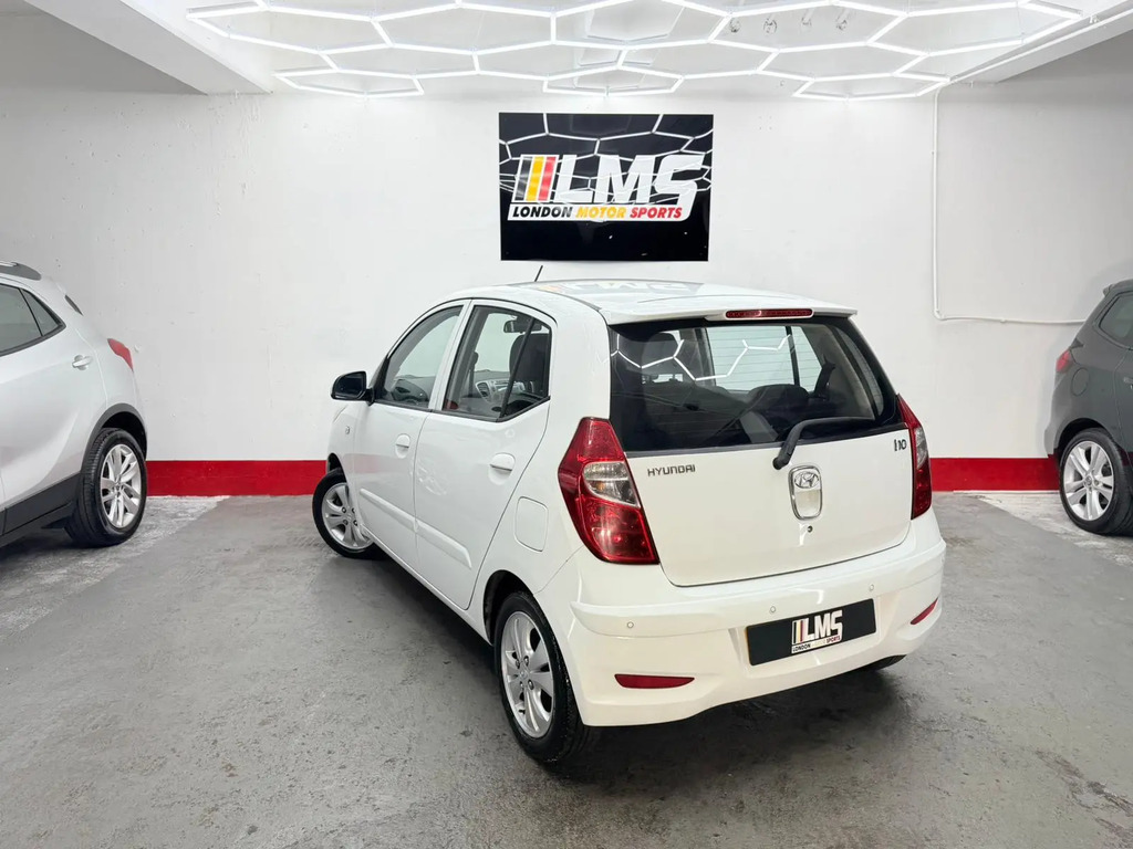 Hyundai I10 Classic Silver #60