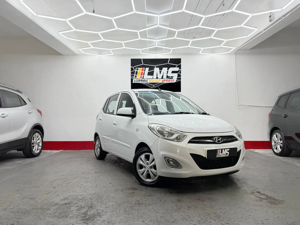 Hyundai I10 Classic Silver #14
