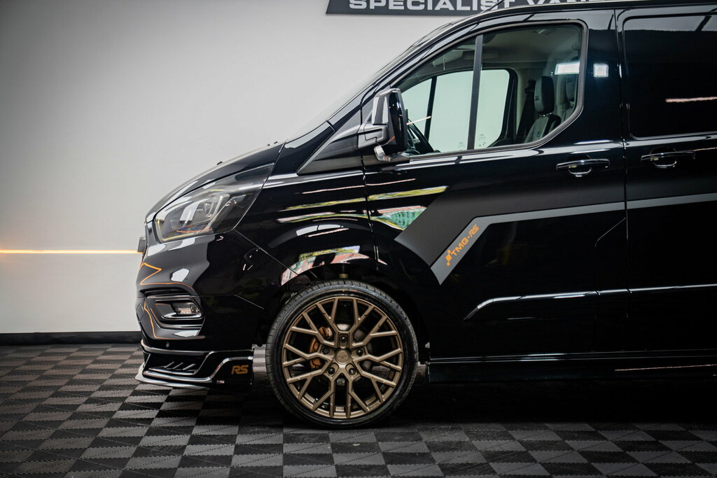 Ford Transit Custom 2.0 Limited Panel Van L1 H1 Euro YP21NLV Black #4