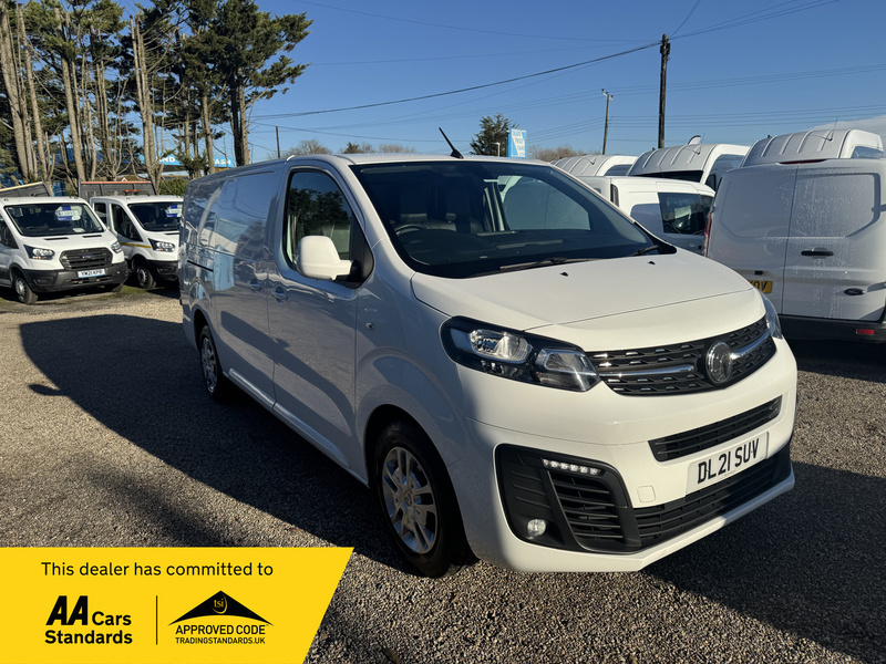 Vauxhall Vivaro L2h1 2900 Sportive S White