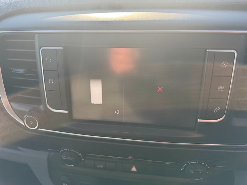 Vauxhall Vivaro L2h1 2900 Sportive S DL21SUV White #5