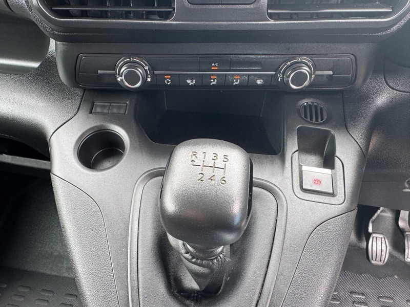 Citroen Berlingo 1000 Enterprise Pro Bluehdi YT22PJX White #4