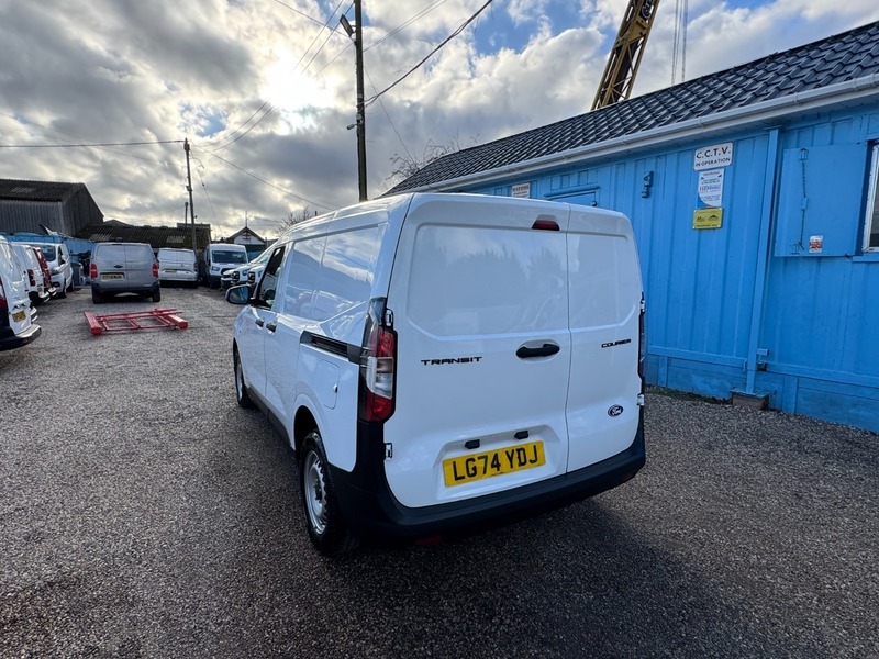 Ford Transit Courier Mpv Black #14