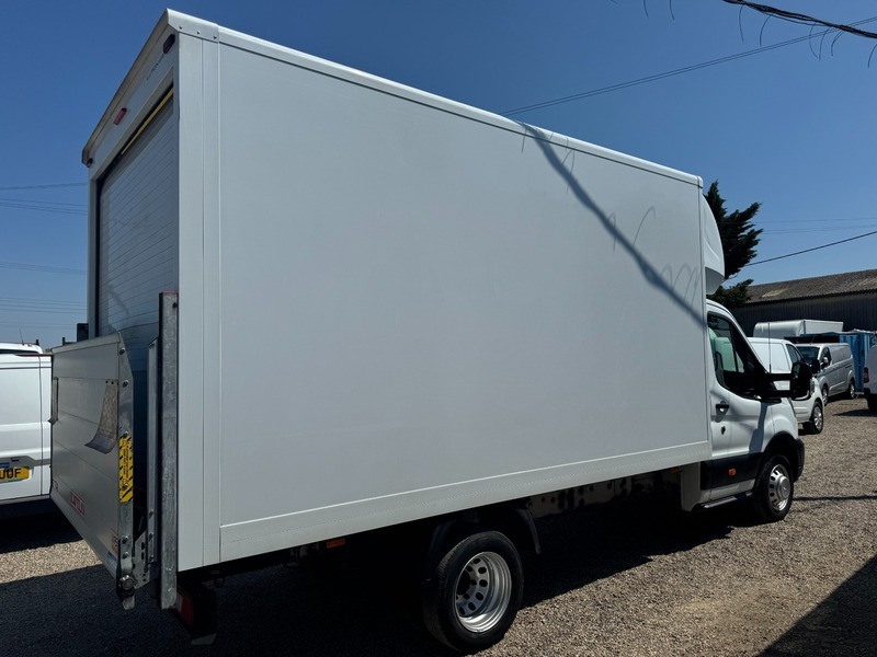 Ford Transit Custom 350 Leader C C BJ73YLE White #4