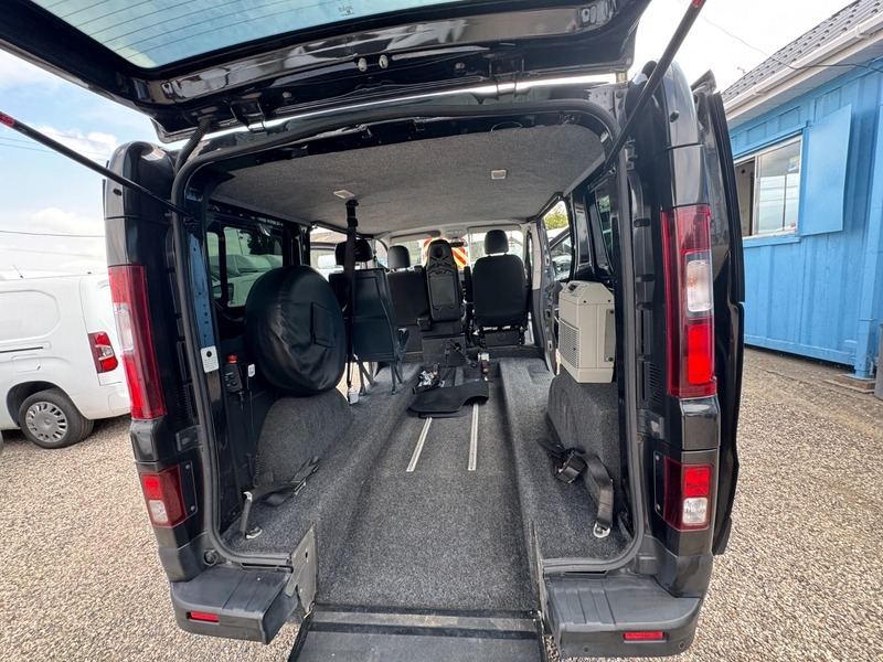 Renault Trafic Sl27 Business White #16
