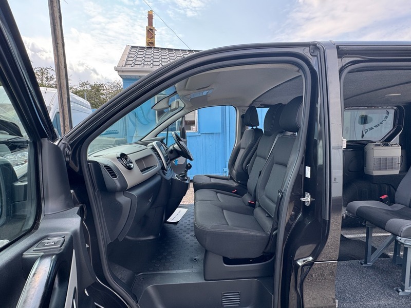 Renault Trafic Sl27 Business White #12