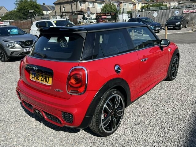 Mini Hatch 2.0 John Cooper Works Hatchback Red #5