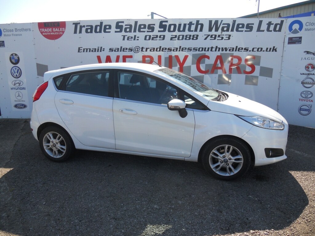 Ford Fiesta 1.25 82 Zetec White
