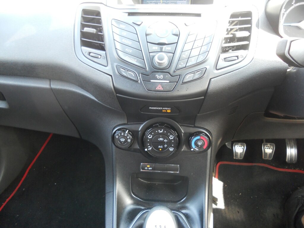 Ford Fiesta 1.0 Ecoboost 140 St-line Black Black #4