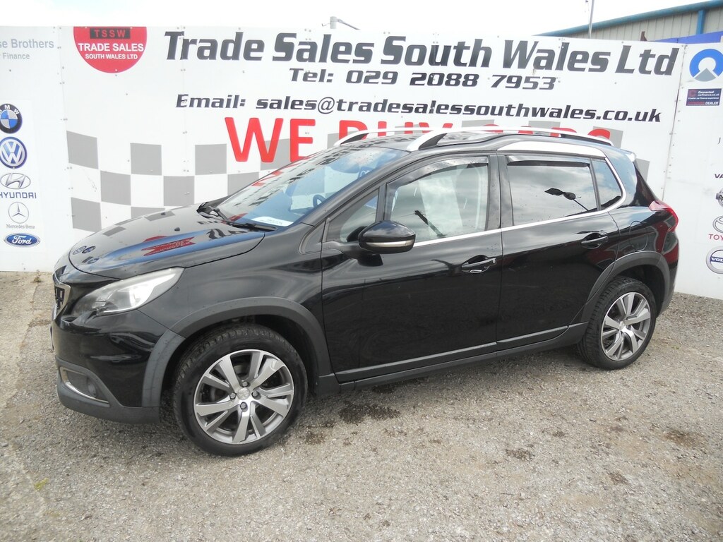 Peugeot 2008 1.6 Bluehdi 100 Allure Black #3