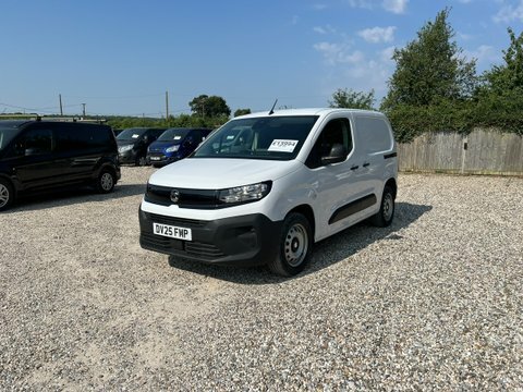 Vauxhall Combo Swb L1h1 Low DV25FMP #2