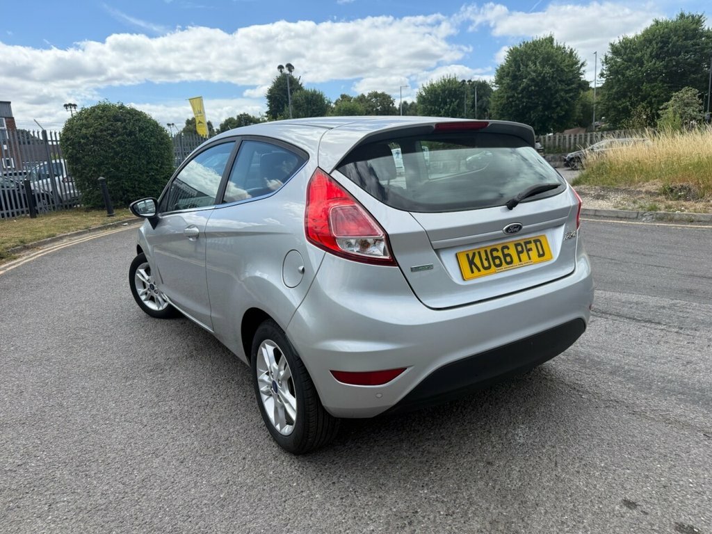 Ford Fiesta 1L Zetec KU66PFD Silver #6