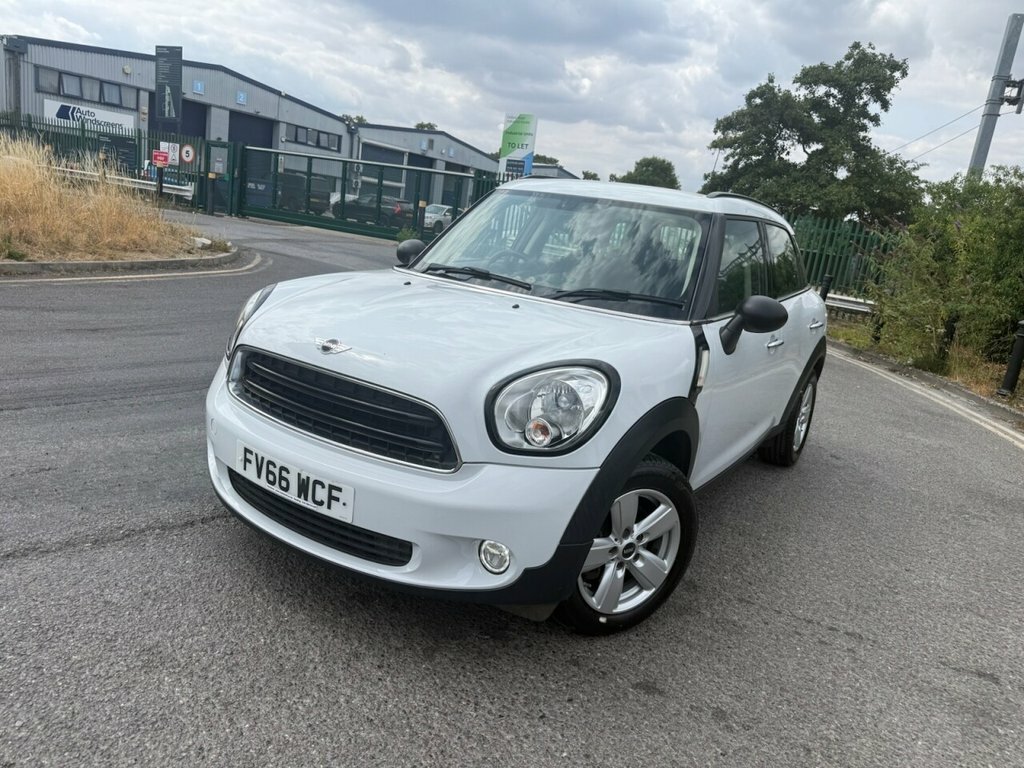 Mini Countryman 1.6L One White