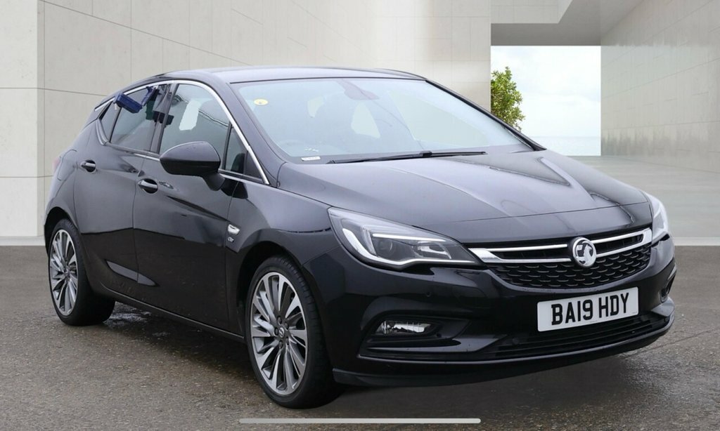 Vauxhall Astra 1.4L Elite Nav BA19HDY Black #2