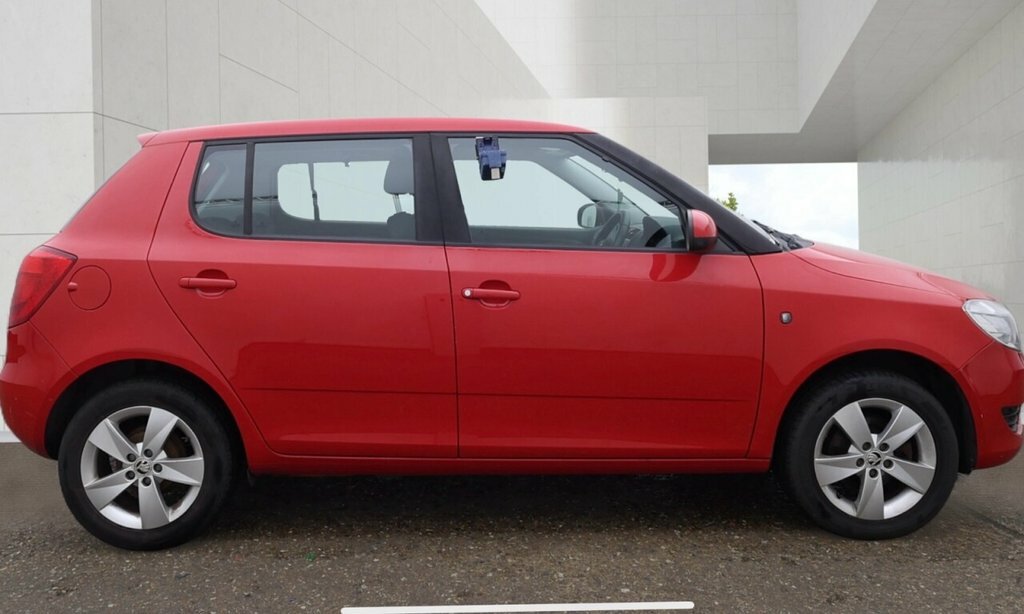 Skoda Fabia 1.2L Se Red #5