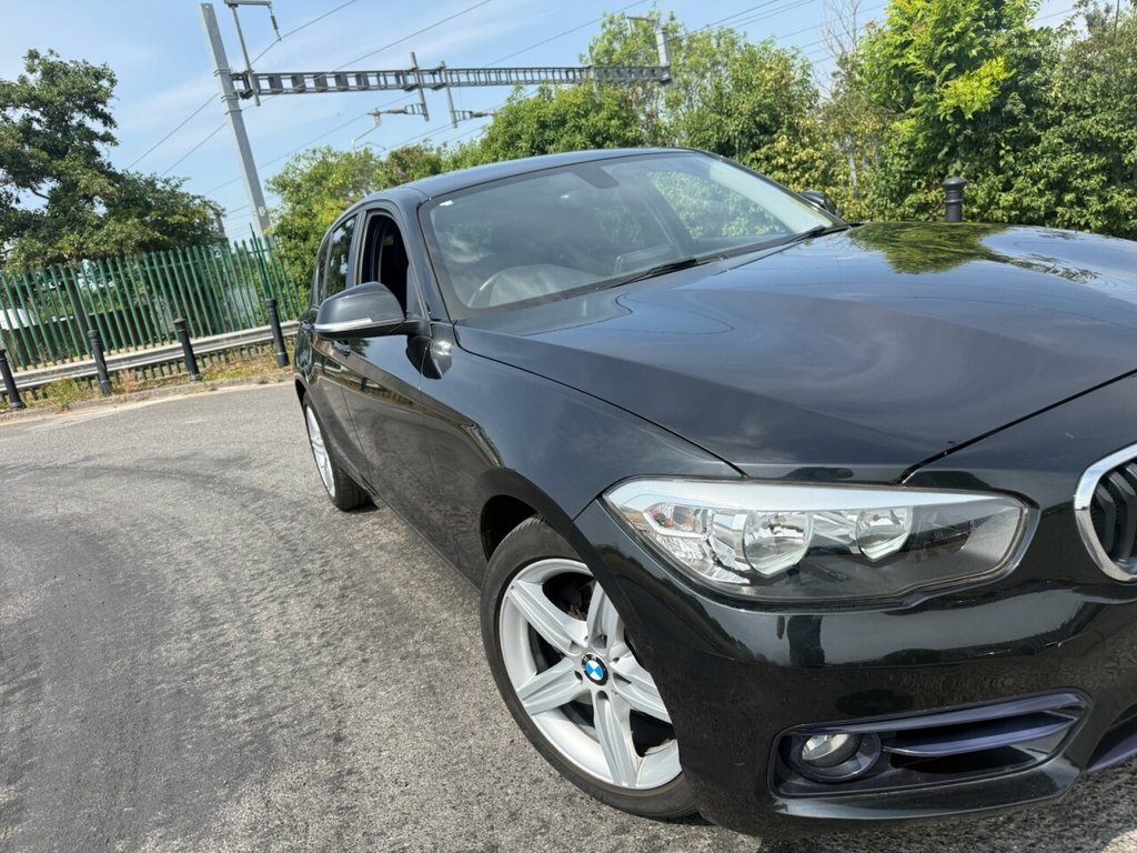 BMW 1 Series 1.5L Sport WN19RZH Black #5