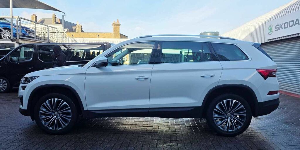 Skoda Kodiaq 1.5 Tsi Se L Executive Dsg 7 Seat EU24FSE White #4