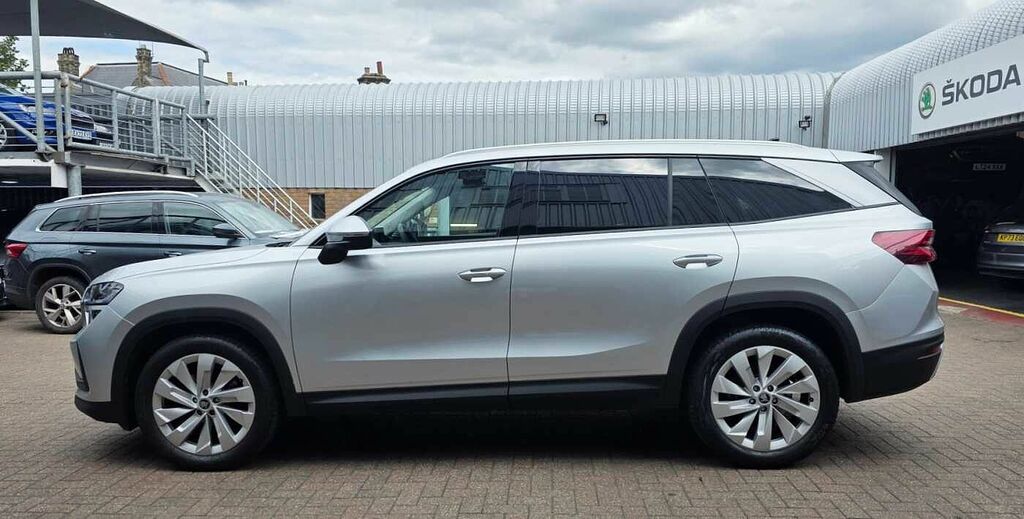 Skoda Kodiaq 2.0 Tdi Se L Dsg 7 Seat EK75VWJ Silver #4