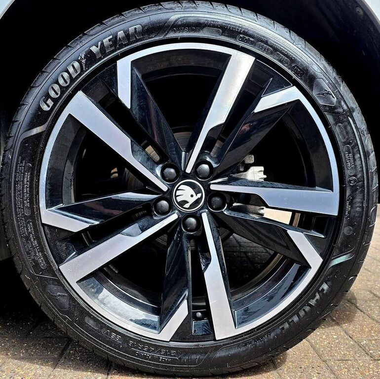 Skoda Kamiq 1.0 Tsi Monte Carlo Edition Dsg EK75SZJ Silver #5