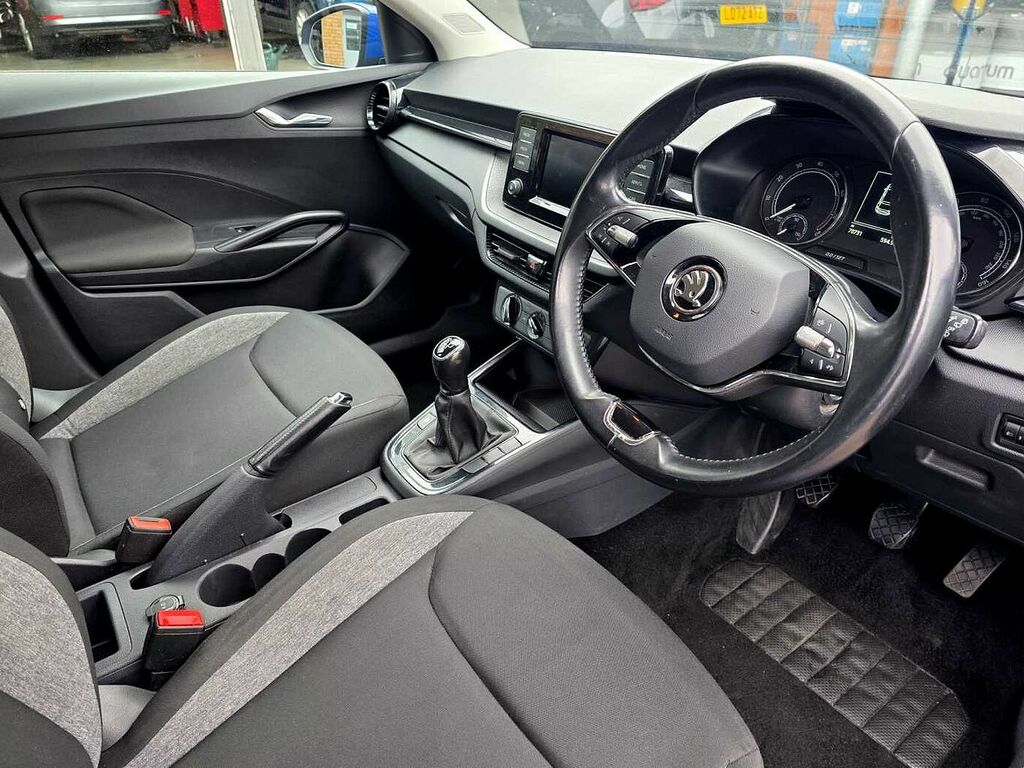 Skoda Fabia 1.0 Tsi Se Comfort EA22GSV Blue #6